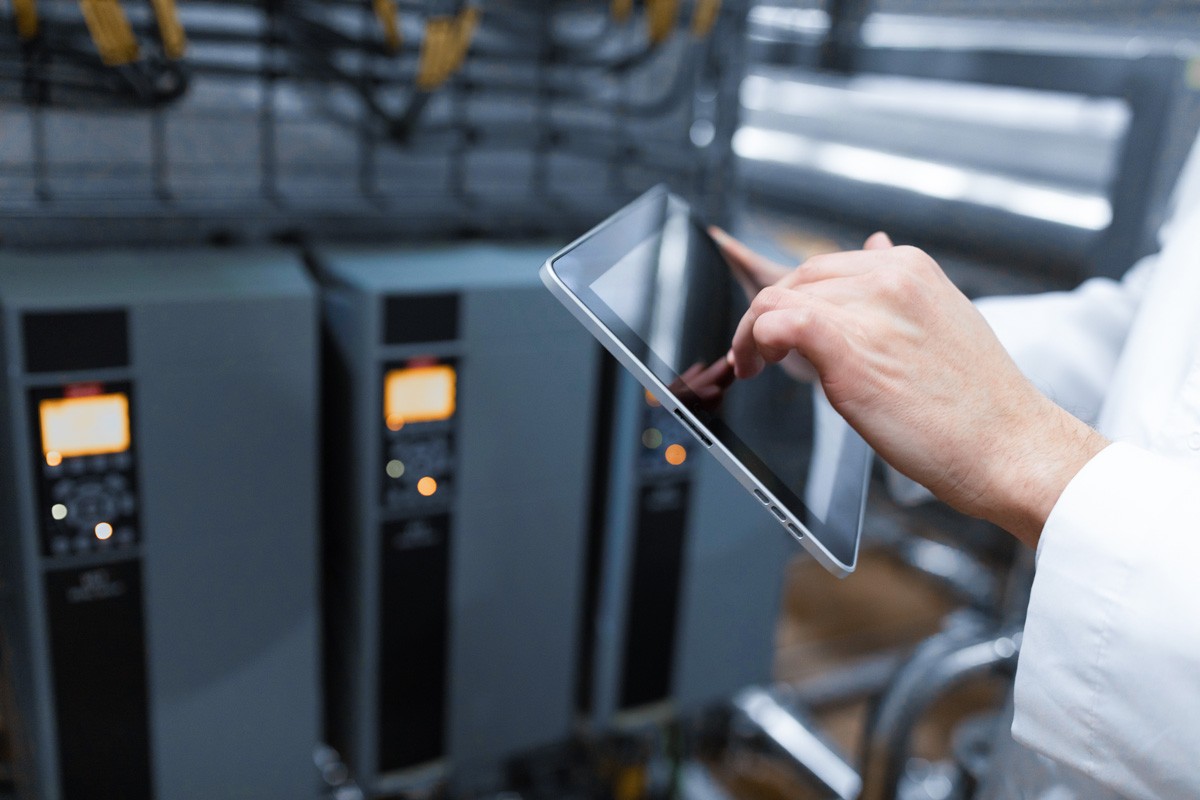 What is a forex VPS